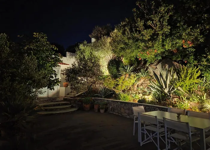 Moro: Beachfront Privacy