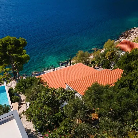 Moro: Beachfront Privacy * Trstenik (Dubrovnik-Neretva)