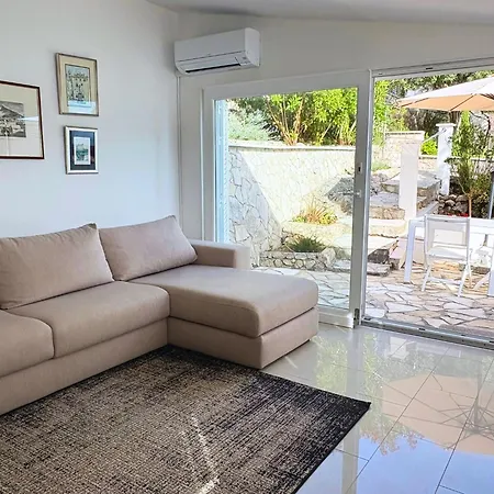 Moro: Beachfront Privacy * Trstenik (Dubrovnik-Neretva)