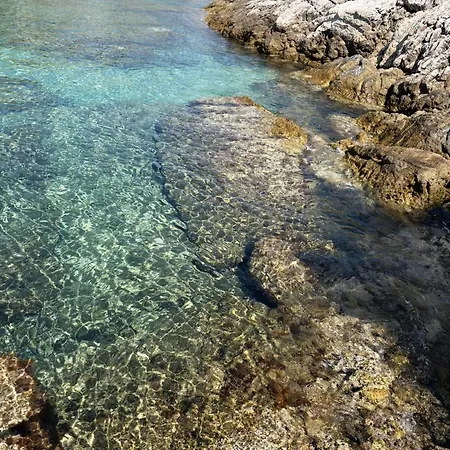 Moro: Beachfront Privacy